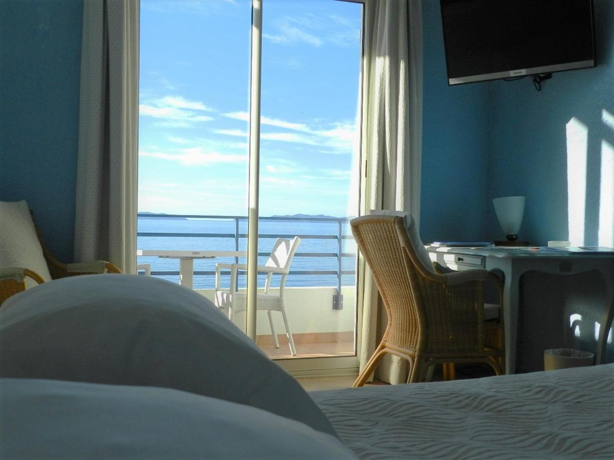 Grand Hotel Moriaz Le Lavandou Exterior photo